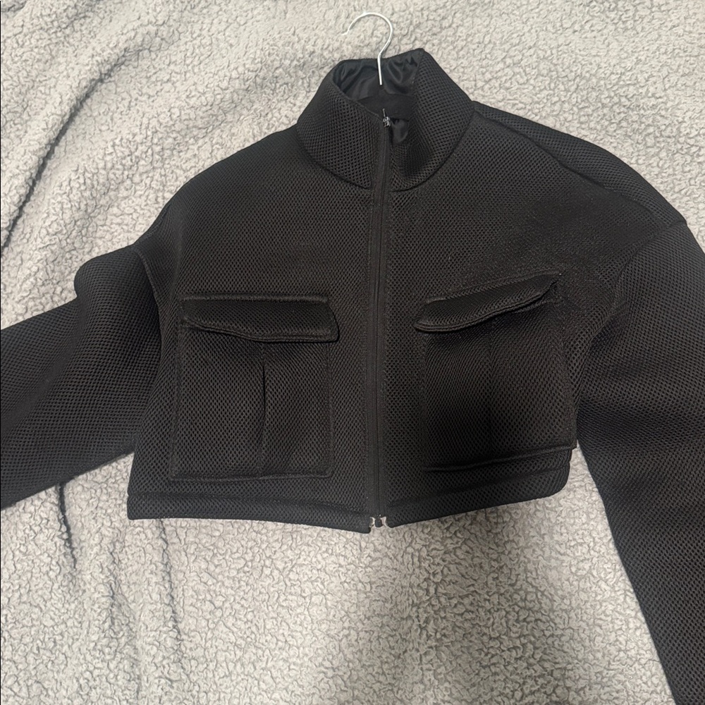 Women's Black Cropped Jacket - Picture 5 of 5